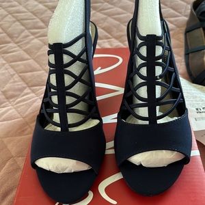 Violeta Navy 7M shoes, never worn taken out for pic, very stylish and unique